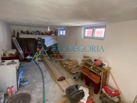 Prodaja, kuća, 243m², Bar, Crna Gora - image 12