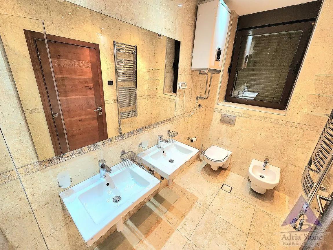 Sale, two bedroom apartment, 120m², Komoševina, Budva