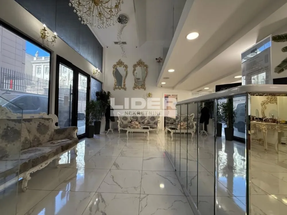 Rent, office space, 320m², Savski Venac, Beograd