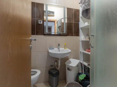Izdavanje, jednosoban stan, 30m², Preko Morače, Podgorica - image 7