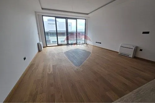 Prodaja, trosoban stan, 145m², Kruševac, Podgorica