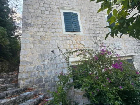 Prodaja, kuća, 180m², Kamenari, Herceg Novi - image 3