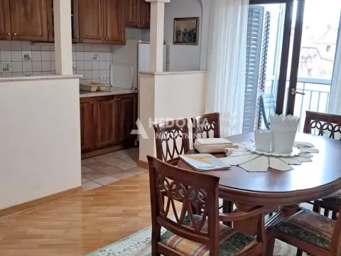 Rent, two bedroom apartment, 65m², Stari Grad, Beograd - image 1