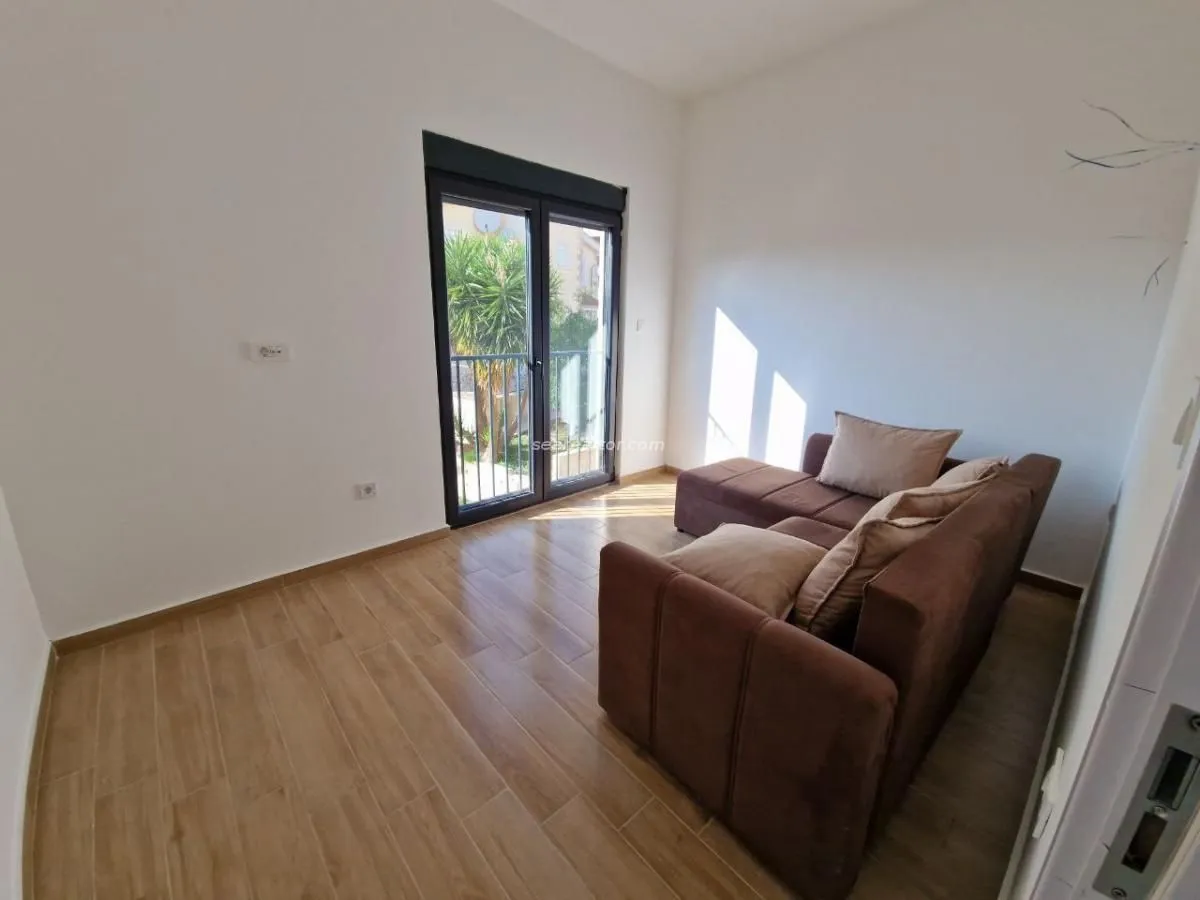 Prodaja, jednosoban stan, 47m², Đenovići, Herceg Novi