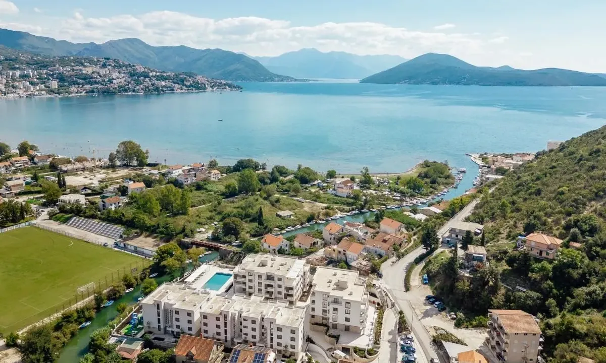 Sale, two bedroom apartment, 67m², Herceg Novi, Crna Gora