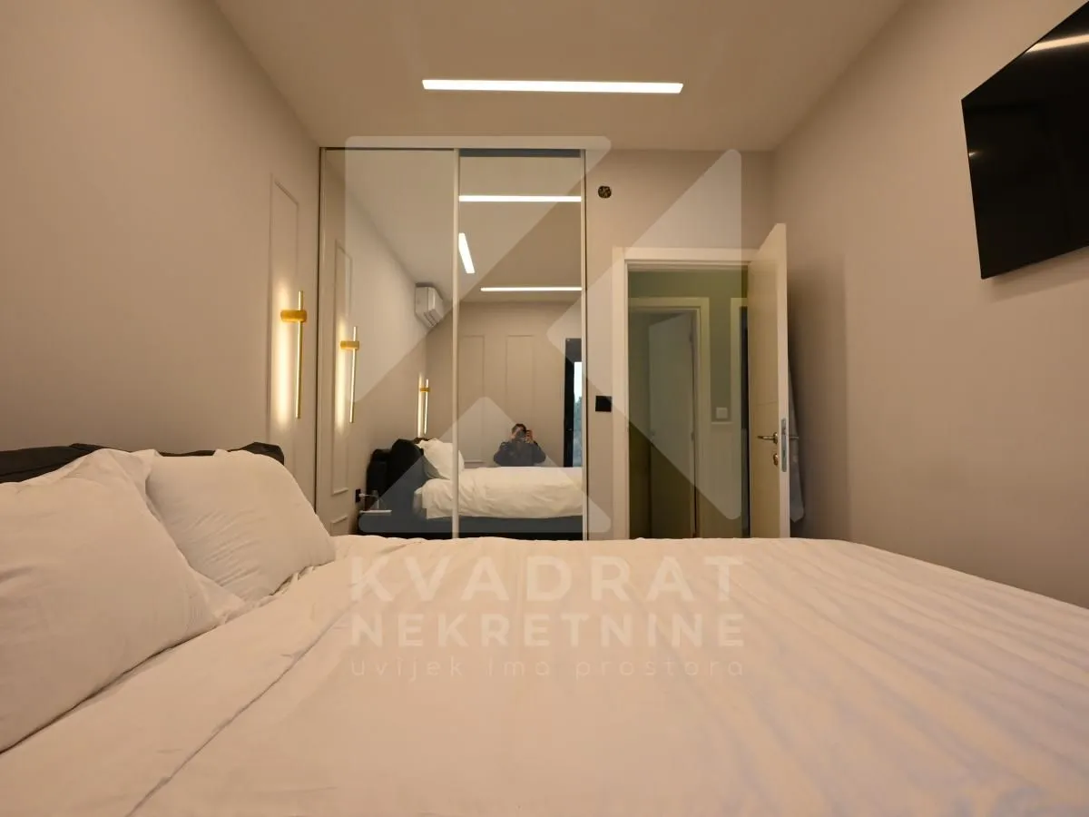 Izdavanje, dvosoban stan, 66m², Centar, Podgorica