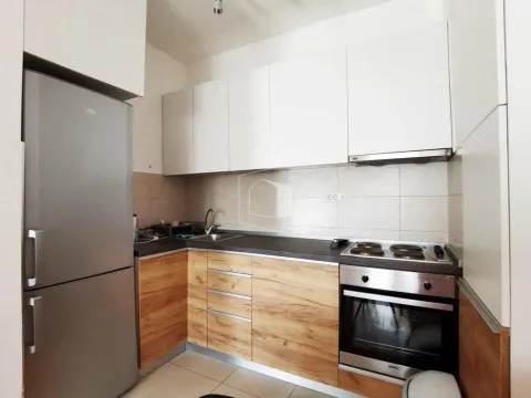 Rent, one bedroom apartment, 50m², City Kvart, Podgorica - image 9