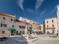 Prodaja, kuća, 198m², Herceg Novi, Crna Gora - image 1