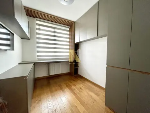 Izdavanje, četvorosoban stan, 140m², Sajmište, Novi Sad - image 8