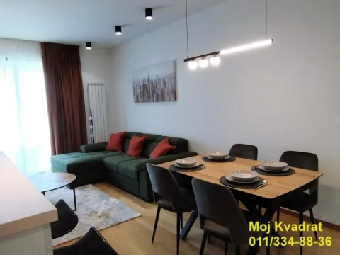 Izdavanje, trosoban stan, 81m², Stari Grad, Beograd - image 5