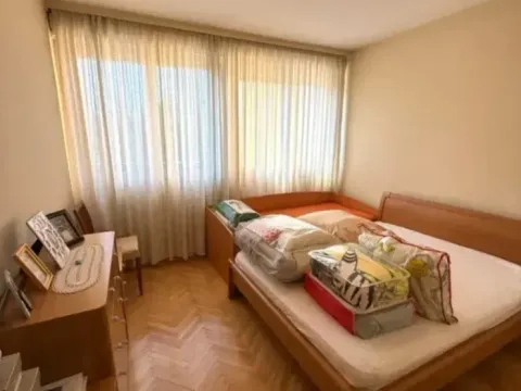 Prodaja, trosoban stan, 100m², Pejton, Podgorica - image 11