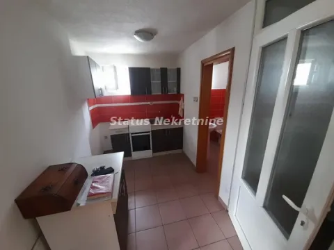 Izdavanje, trosoban stan, 50m², Petrovaradin, Novi Sad - image 5