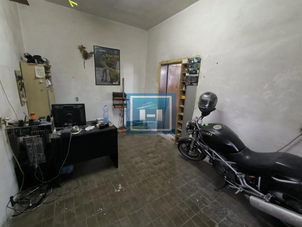 Sale, house, 291m², Ćuprija, Srbija