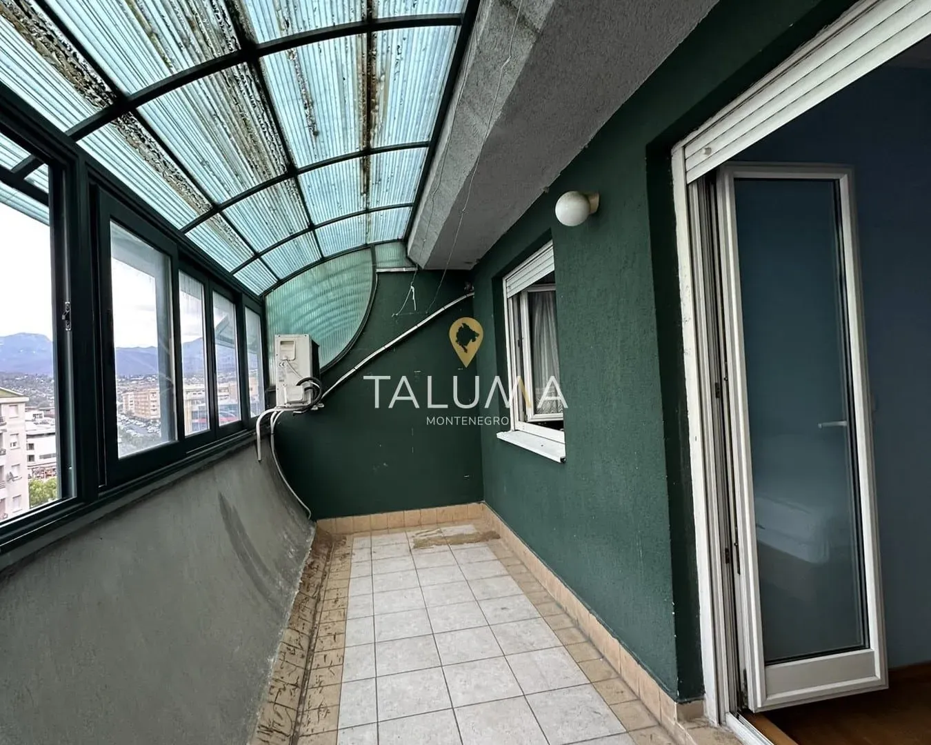 Prodaja, dvosoban stan, 103m², Stari Aerodrom, Podgorica