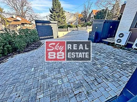 Izdavanje, četvorosoban stan, 156m², Savski Venac, Beograd - image 19