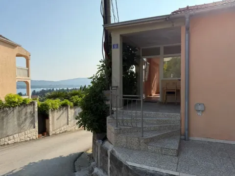 Rent, house, 120m², Marići, Tivat - image 8