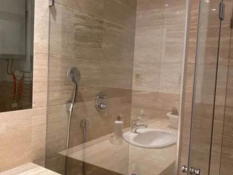 Rent, two bedroom apartment, 92m², Centar, Budva - image 8