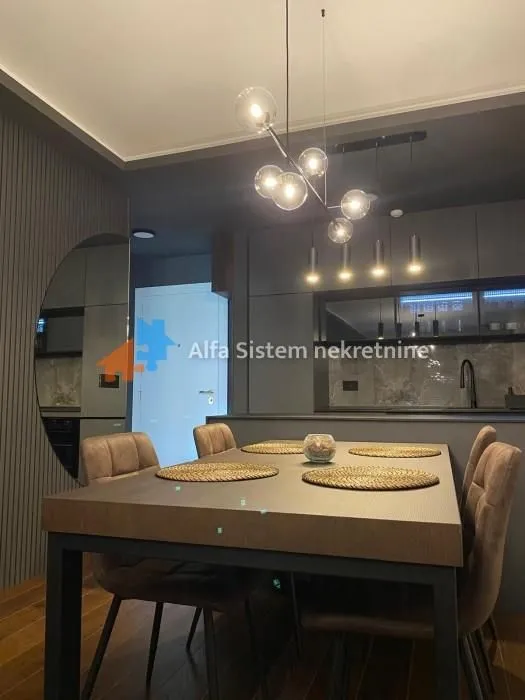 Rent, two bedroom apartment, 52m², Palilula Sve Podlokacije, Beograd
