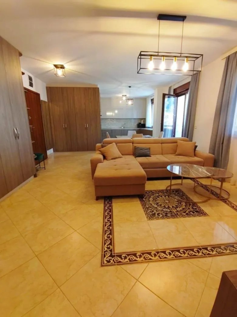 Sale, one bedroom apartment, 68m², Bečići, Budva