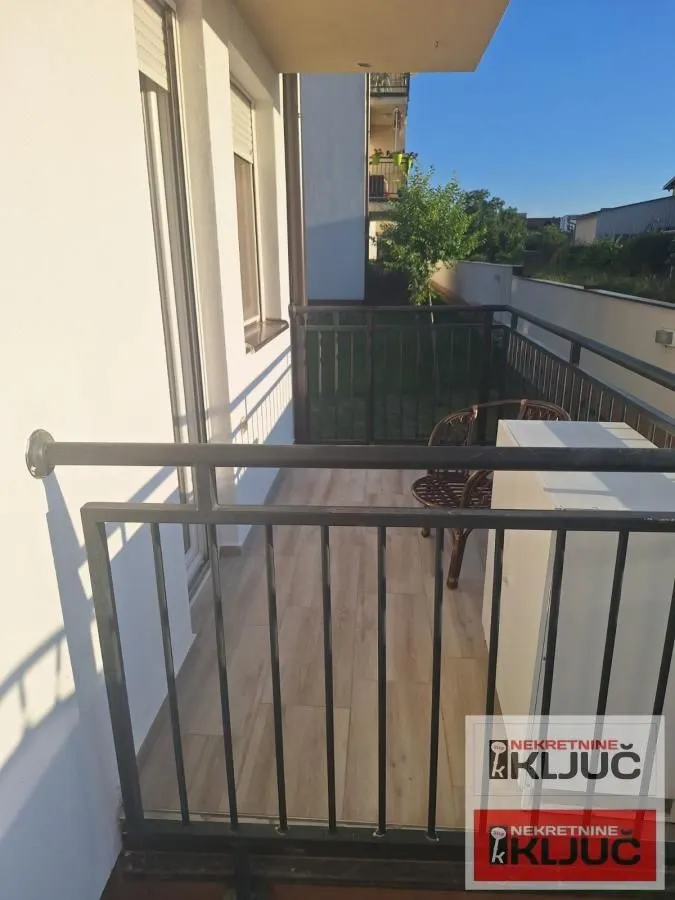 Prodaja, trosoban stan, 74m², Veternička rampa, Novi Sad Sve Podlokacije