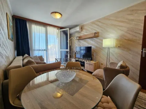 Izdavanje, stan, 53m², Centar, Bar - image 10