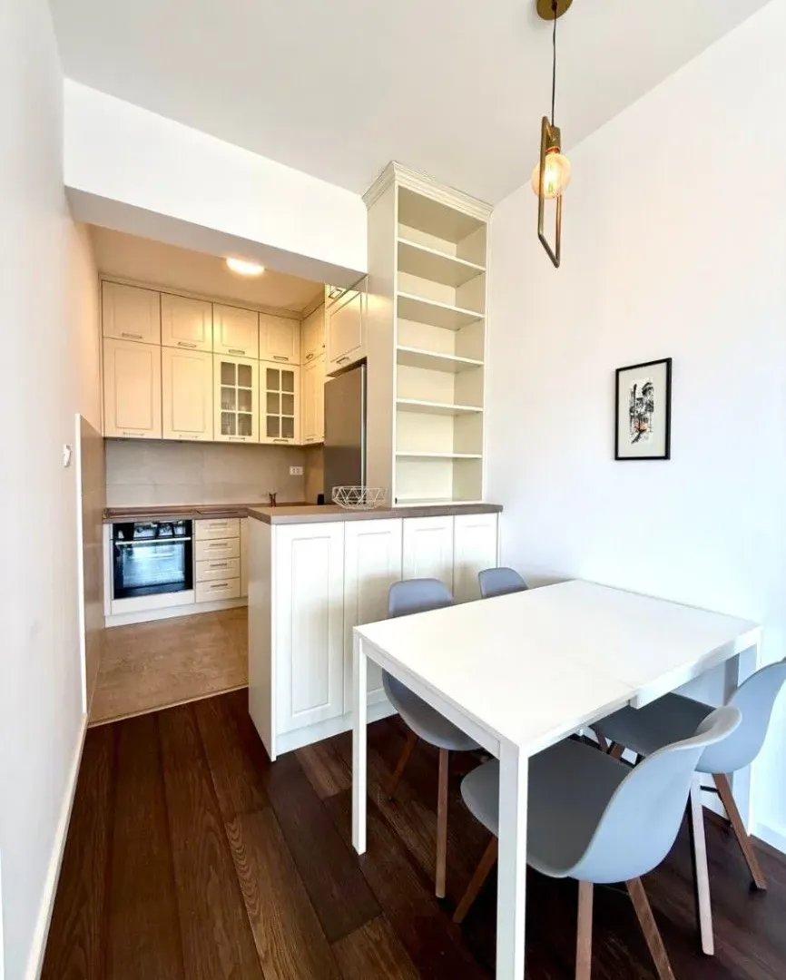 Izdavanje, jednosoban stan, 48m², Preko Morače, Podgorica