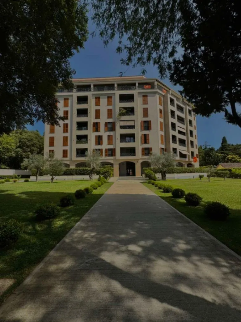 Izdavanje, jednosoban stan, 45m², Centar, Podgorica