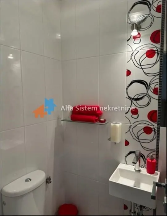 Izdavanje, trosoban stan, 80m², Lekino Brdo, Voždovac Sve Podlokacije