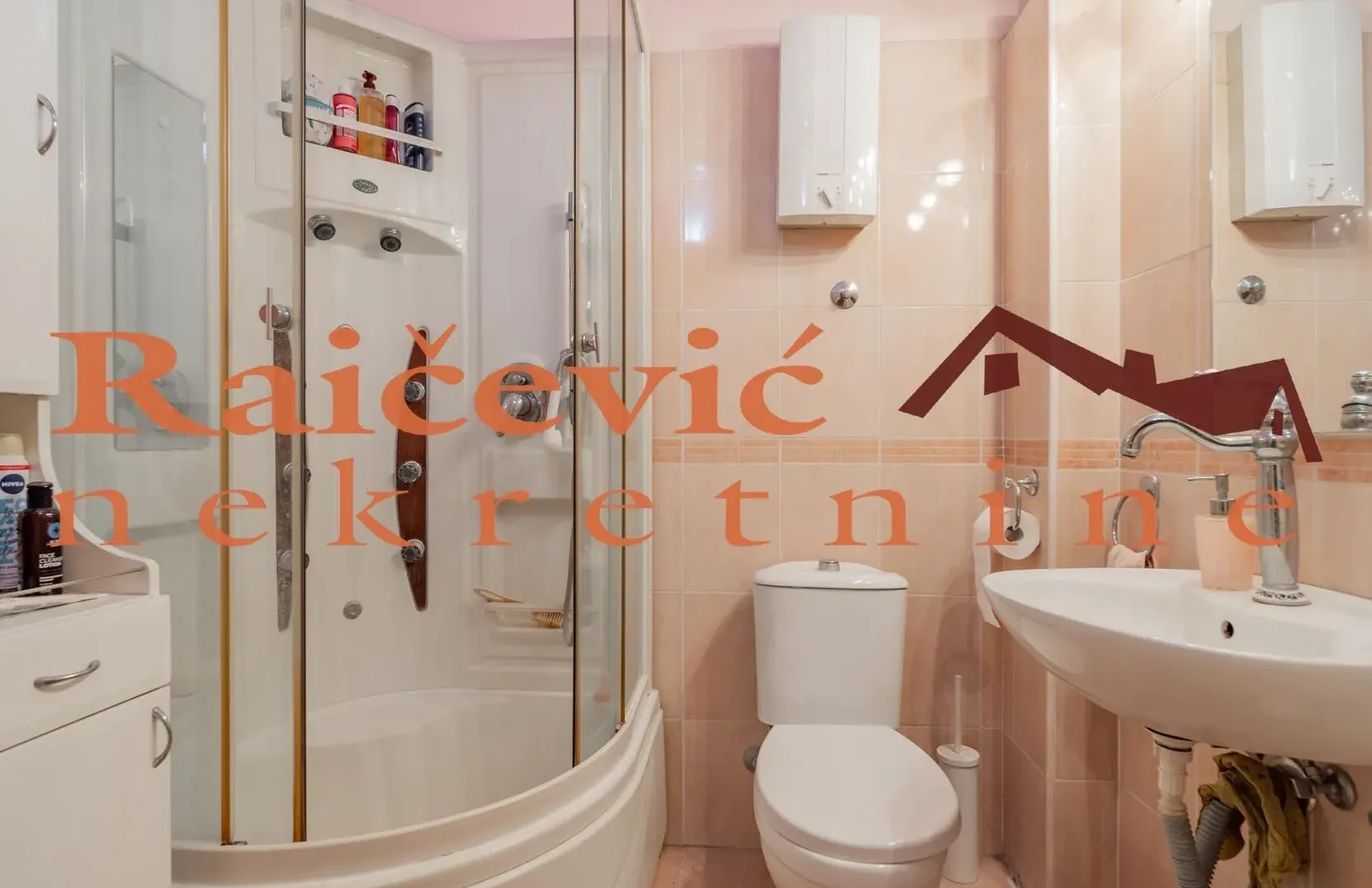 Prodaja, stan, 214m², Zemun Centar, Zemun Sve Podlokacije