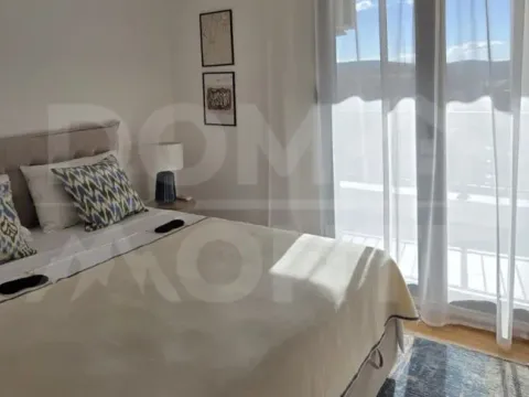 Izdavanje, dvosoban stan, 61m², Pod Kuk, Tivat - image 2