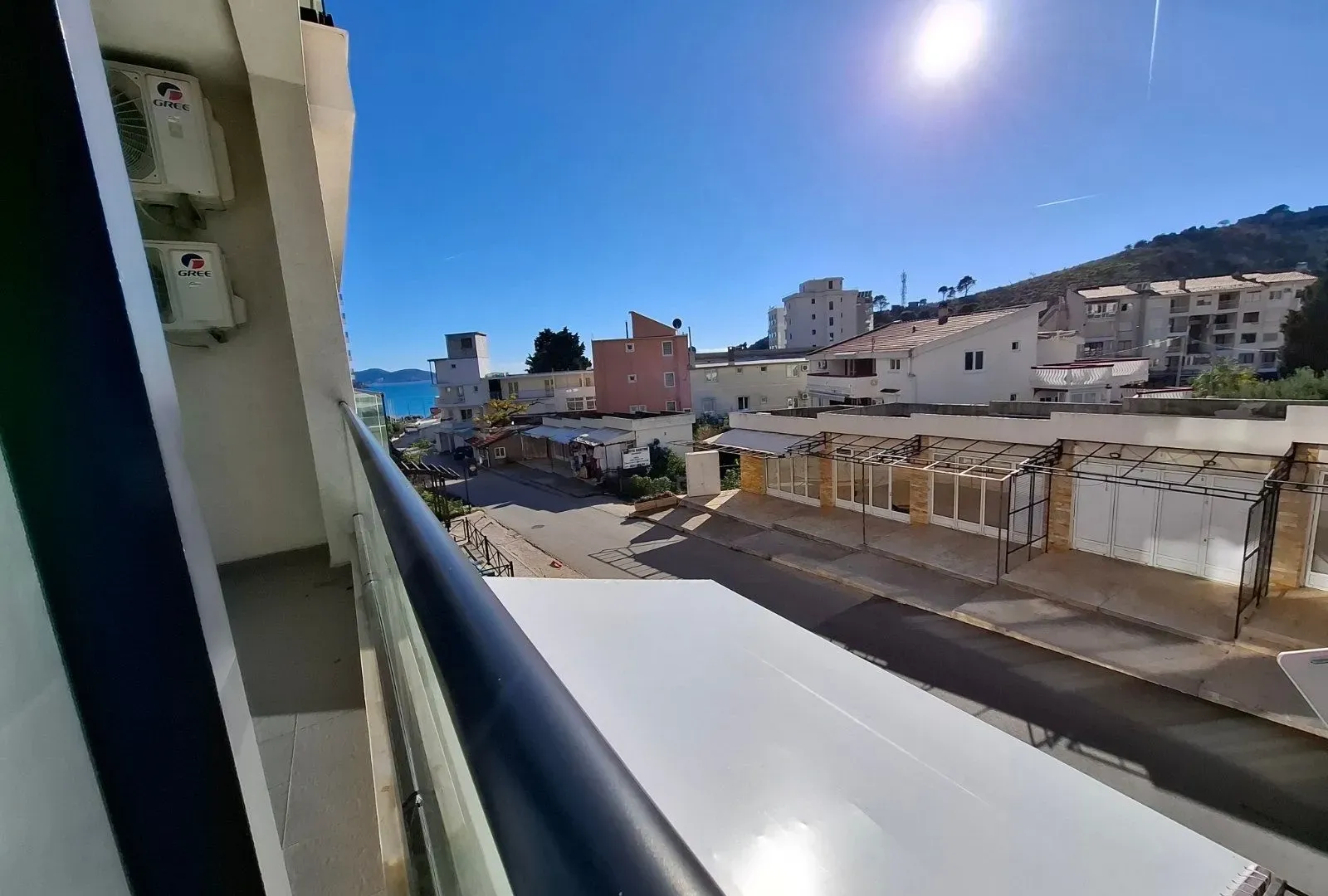 Sale, one bedroom apartment, 61m², Sutomore, Bar