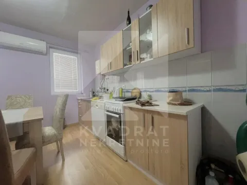 Izdavanje, jednosoban stan, 65m², Malo Brdo, Podgorica - image 4