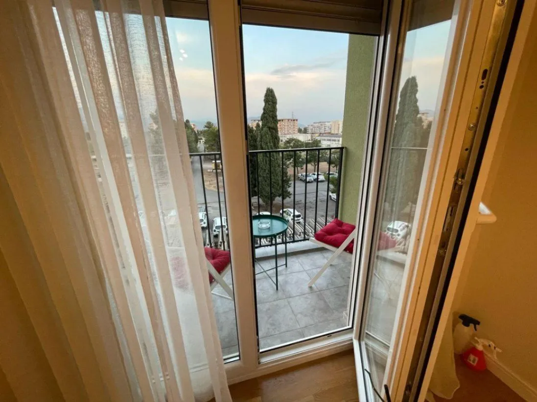 Prodaja, dvosoban stan, 58m², Pobrežje, Podgorica