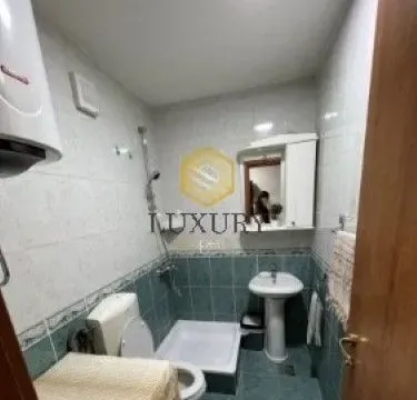 Izdavanje, jednosoban stan, 40m², Blok 5, Podgorica - image 6