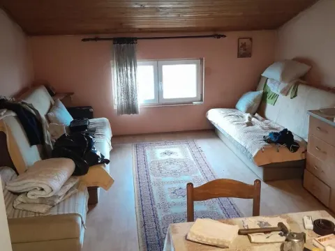 Sale, house, 240m², Sajlovo, Novi Sad Sve Podlokacije - image 7