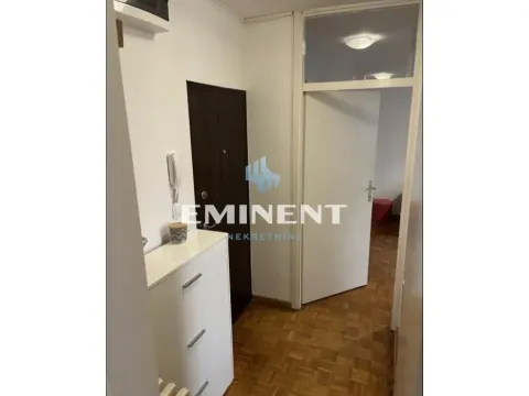 Izdavanje, trosoban stan, 67m², Novi Beograd Blok 22, Novi Beograd Sve Podlokacije - image 10