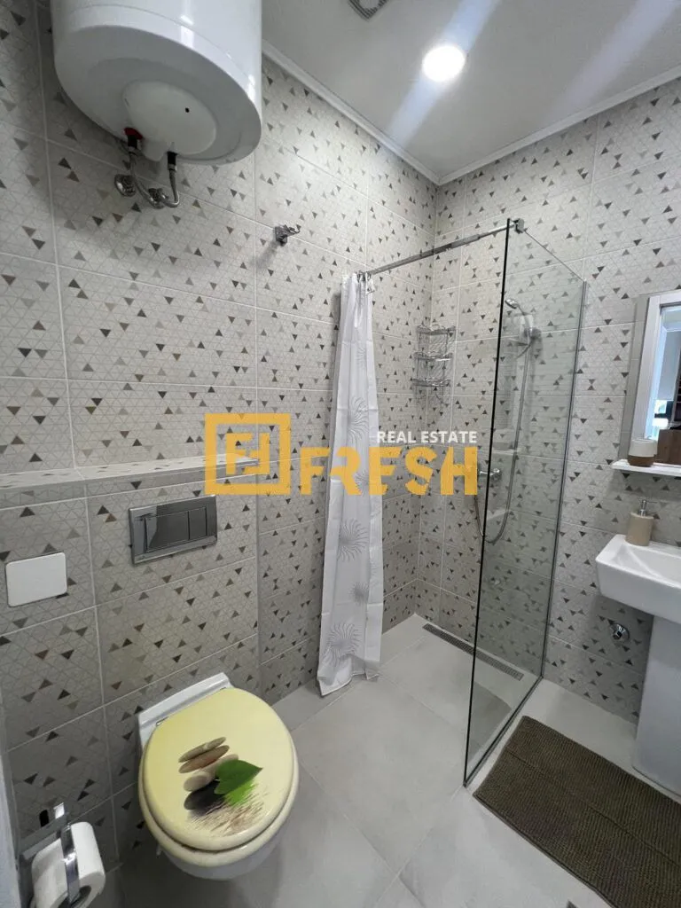 Prodaja, dvosoban stan, 66m², Tivat, Crna Gora