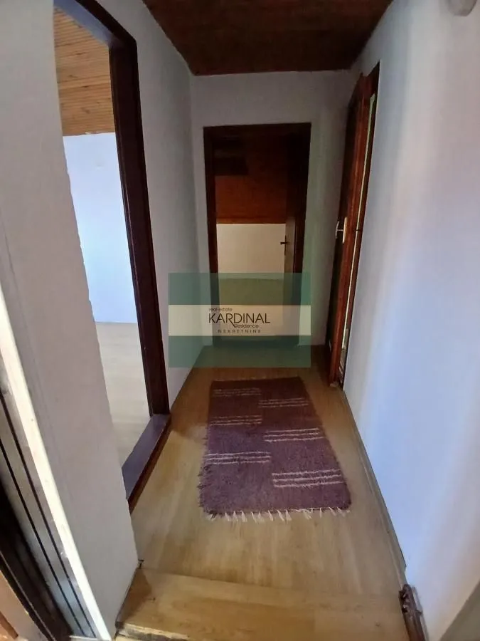 Prodaja, kuća, 240m², Jabučar, Kragujevac
