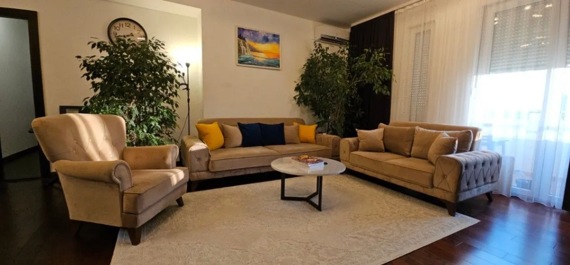 Sale, two bedroom apartment, 151m², Centar, Bar