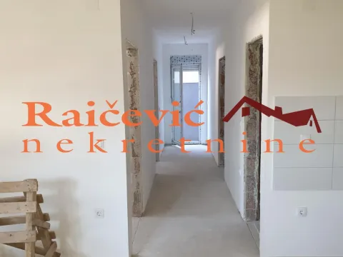 Prodaja, trosoban stan, 66m², Voždovac Sve Podlokacije, Beograd - image 4