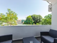 Izdavanje, jednosoban stan, 68m², Centar, Podgorica - image 13