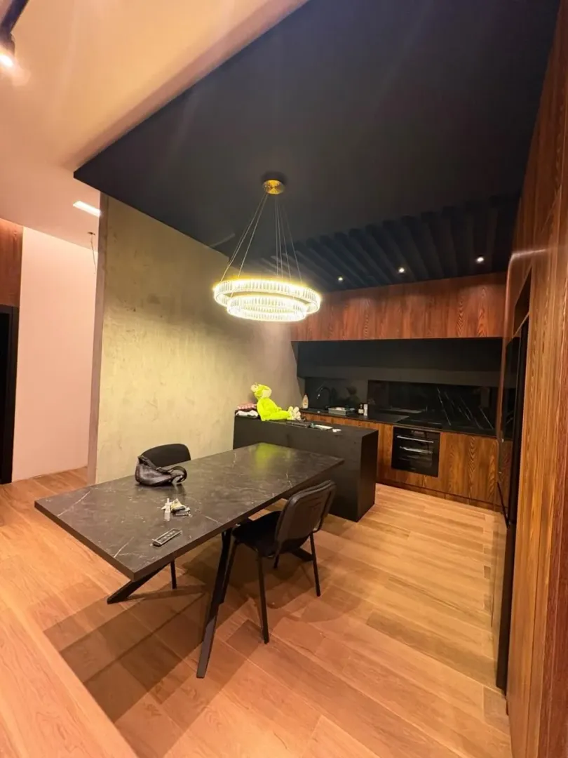 Rent, house, 220m², Meljak, Barajevo