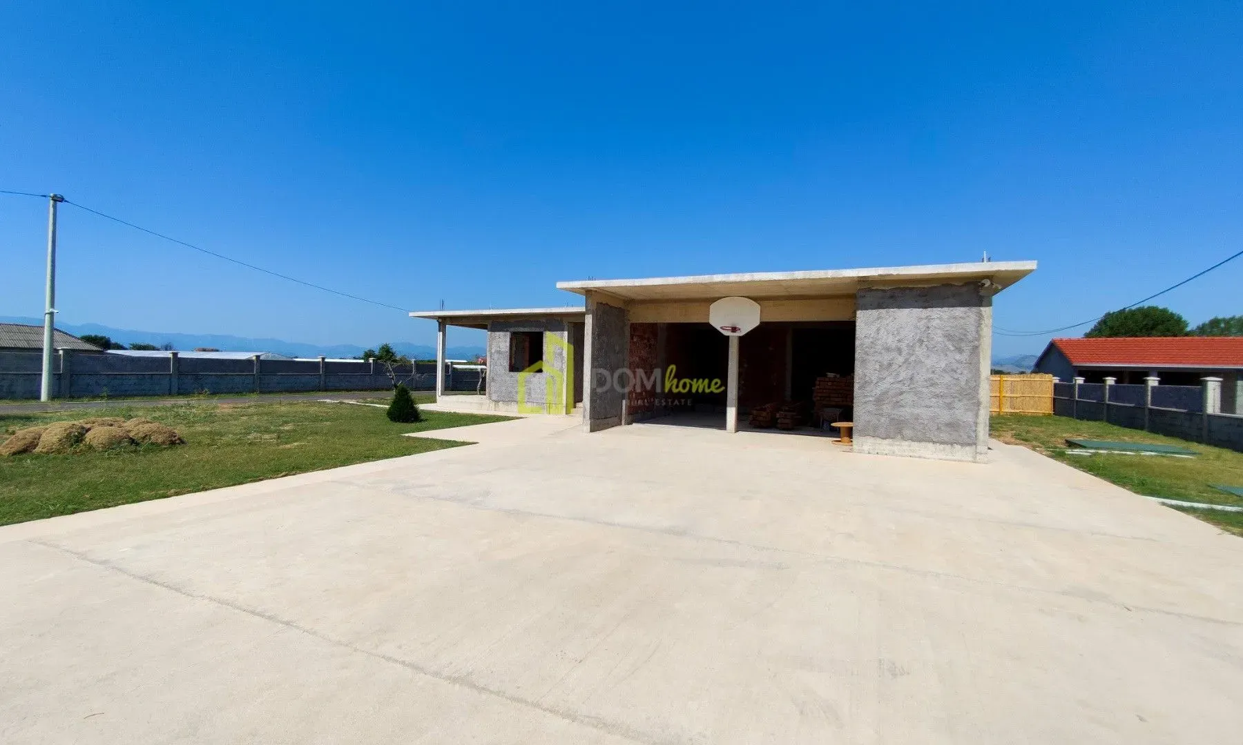 Sale, house, 250m², Zeta, Podgorica