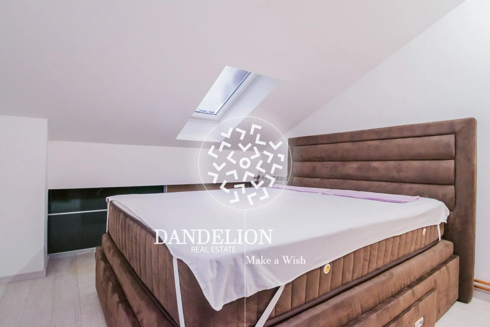 Izdavanje, trosoban stan, 125m², Vranići, Podgorica
