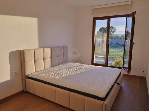 Rent, house, 100m², Zeta, Podgorica - image 14