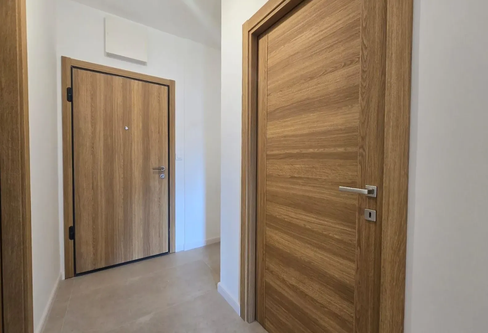 Izdavanje, jednosoban stan, 47m², City Kvart, Podgorica
