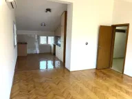 Izdavanje, trosoban stan, 95m², Zagorič, Podgorica - image 8