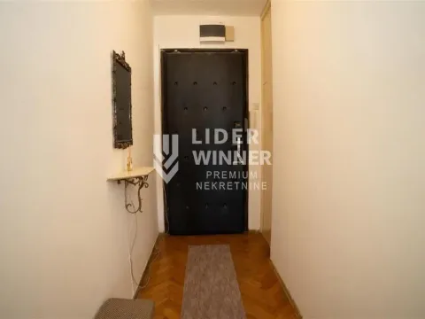 Izdavanje, dvosoban stan, 55m², Stari Grad, Beograd - image 2