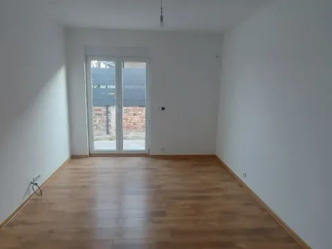 Prodaja, stan, 36m², Lipov gaj, Novi Sad Sve Podlokacije - image 10