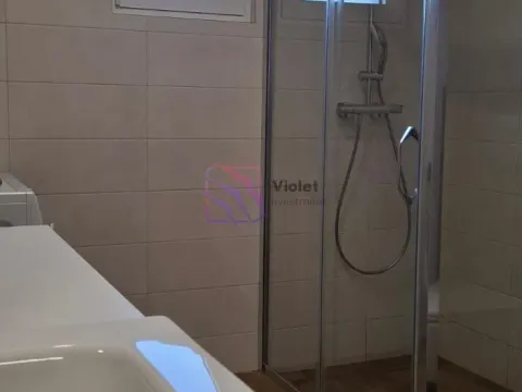 Izdavanje, trosoban stan, 100m², Zagorič, Podgorica - image 9